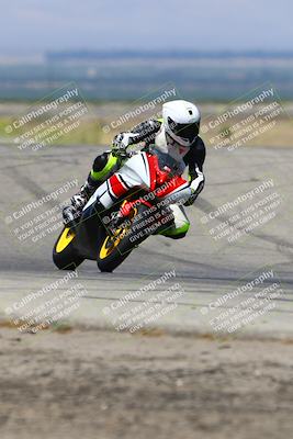 media/Jun-14-2025-Lets Ride (Sat) [[c36d48699a]]/B Group/1120am (Grapevine)/